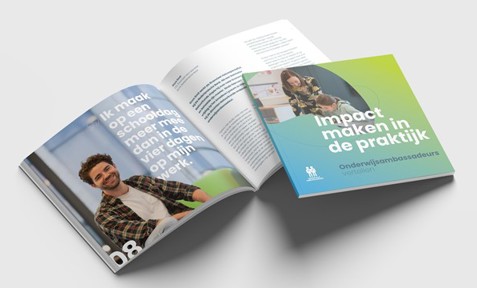 Magazine Mockup Onderwijsambassadeurs
