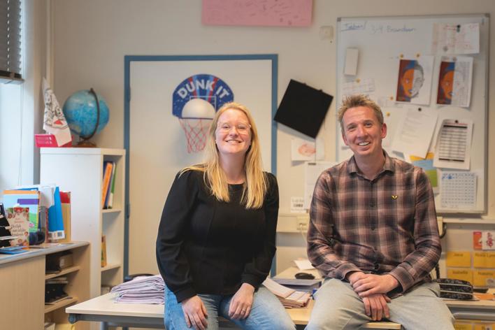 Onderwijsambassadeur Nienke Samen Met LK Tom LR